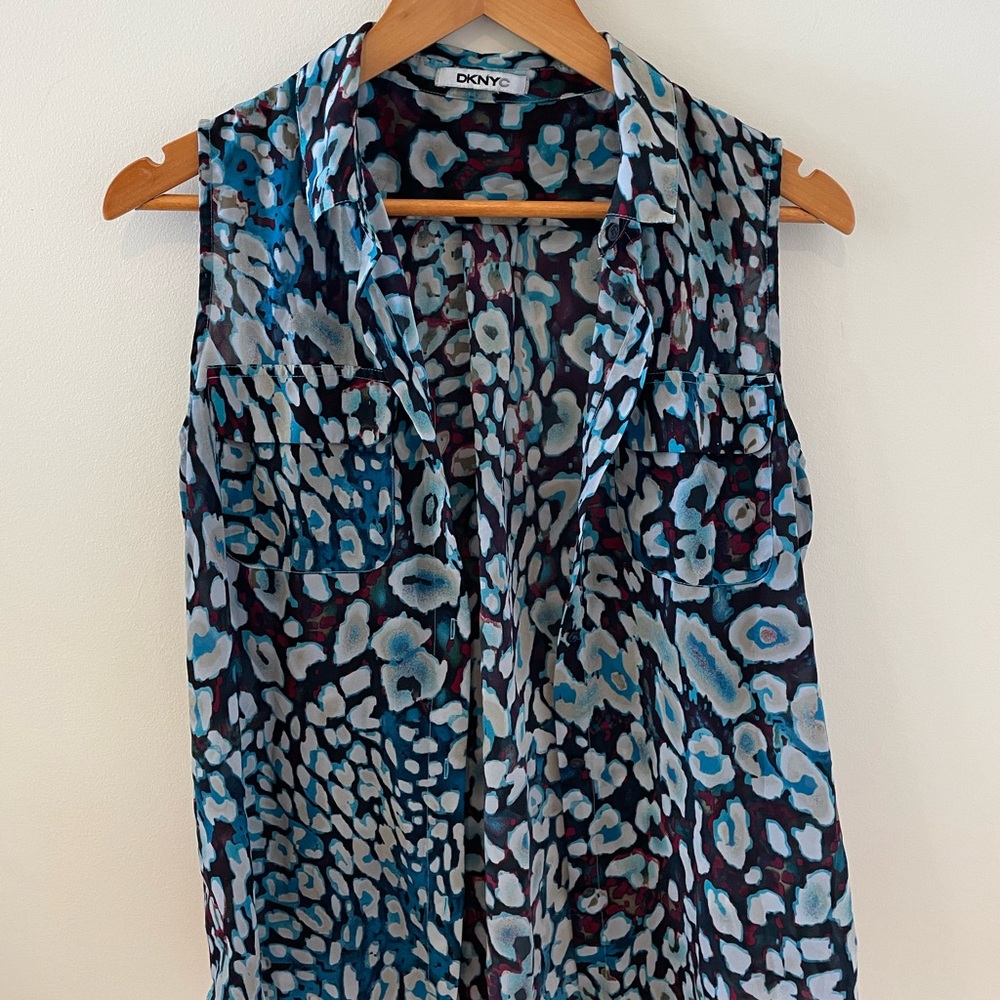 DNKY Sleeveless Blouse
